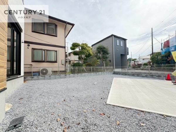 柏市花野井 新築戸建て(庭)