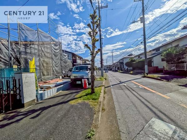 野田市岩名1丁目 新築戸建て(前面道路含む現地写真)