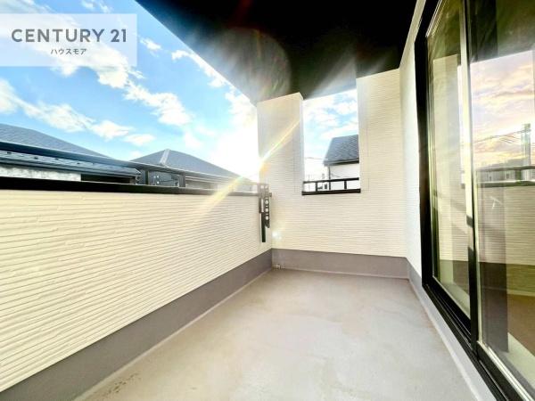 松戸市古ケ崎4丁目 B号棟 新築戸建(バルコニー)