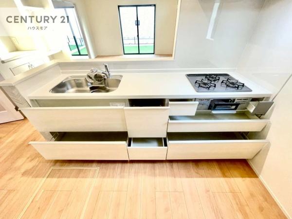 松戸市古ケ崎4丁目 B号棟 新築戸建(キッチン)