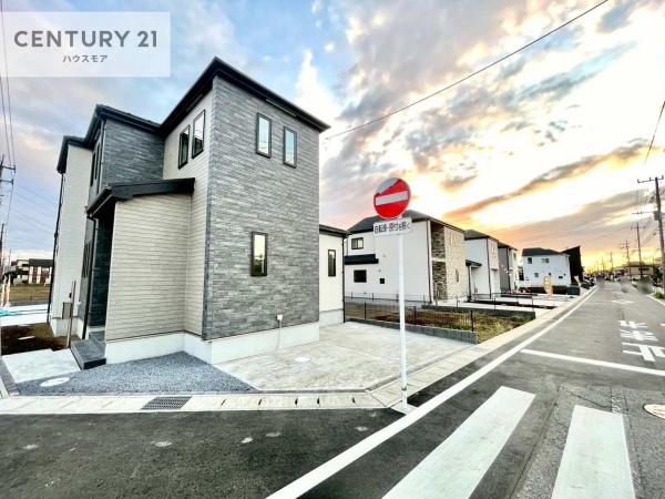松戸市古ケ崎4丁目 G号棟 新築戸建(前面道路含む現地写真)