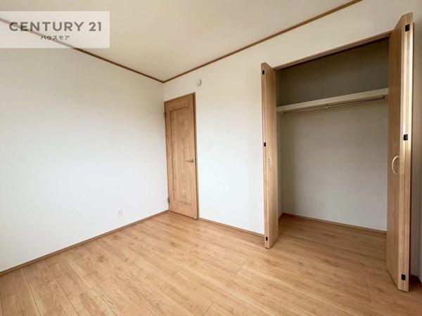 松戸市八ケ崎6丁目 2号棟 新築戸建て(子供部屋)