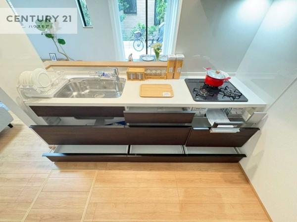 松戸市八ケ崎6丁目 2号棟 新築戸建て(キッチン)