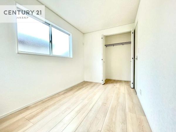 松戸市八ケ崎緑町 2号棟 新築戸建て(子供部屋)