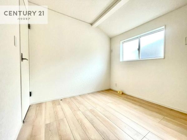 松戸市八ケ崎緑町 2号棟 新築戸建て(その他居室)
