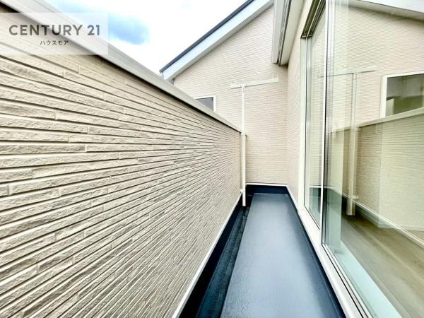 松戸市八ケ崎緑町 2号棟 新築戸建て(バルコニー)