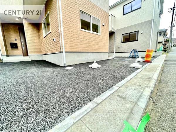 松戸市八ケ崎緑町 2号棟 新築戸建て(駐車場)