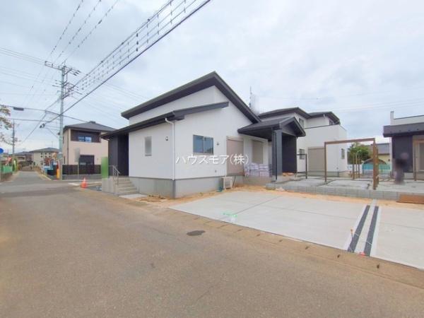 牛久市牛久町 1号棟 新築戸建(駐車場)