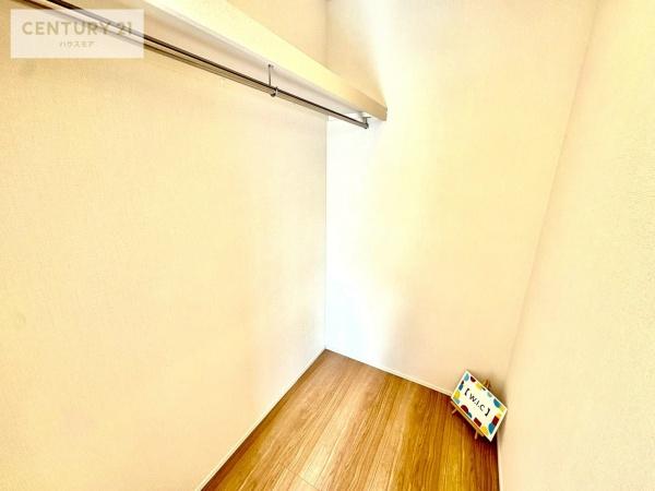 取手市中原町 3号棟 新築戸建て(収納)