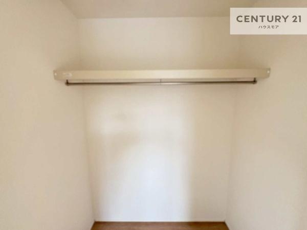 柏市西原4丁目 2号棟 新築戸建(収納)