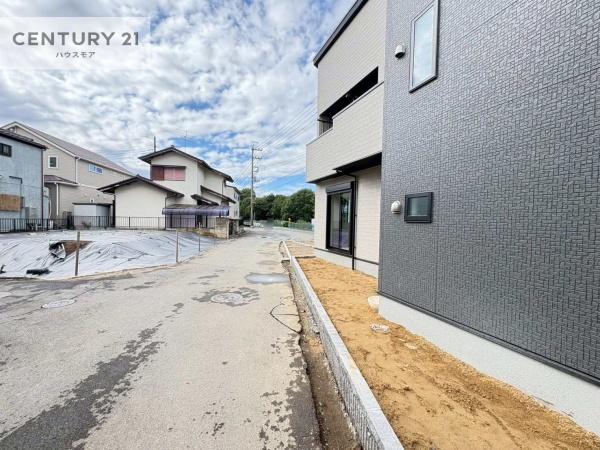 柏市西原4丁目　2号棟　新築戸建