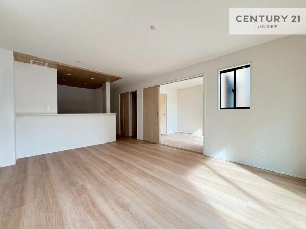 柏市西原4丁目　2号棟　新築戸建