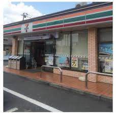新松戸西パークハウスD棟(セブンイレブン南流山郵便局前店)
