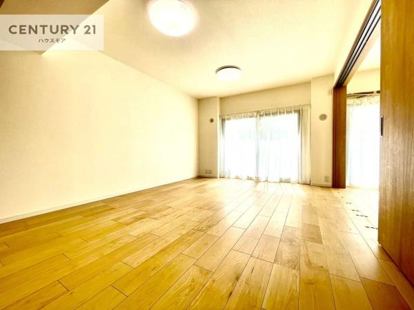 新松戸西パークハウスD棟(リビング)