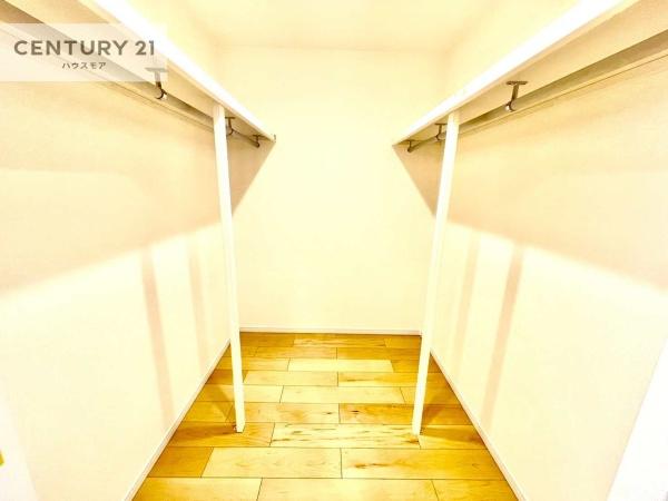 新松戸西パークハウスD棟(収納)