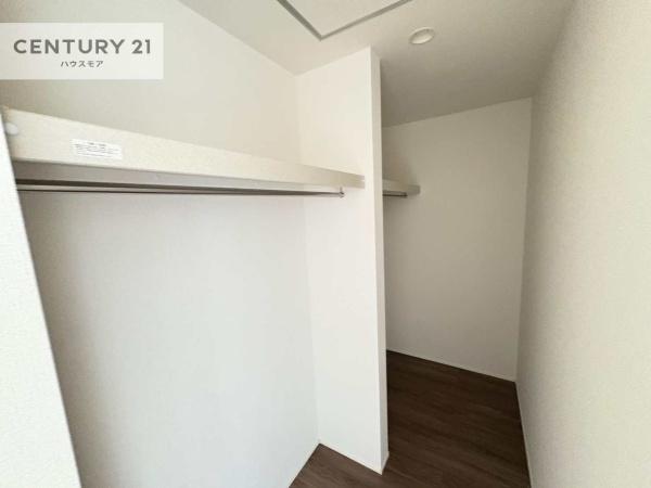 柏市西原4丁目 3号棟 新築戸建(収納)