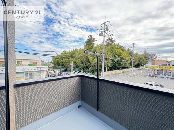 柏市西原4丁目 3号棟 新築戸建(バルコニー)