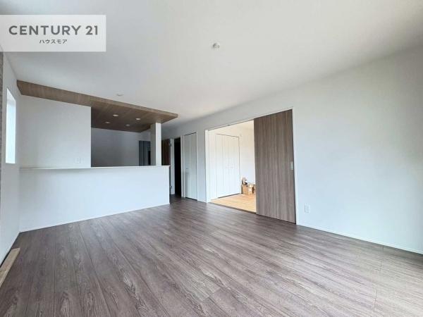 柏市西原4丁目　3号棟　新築戸建