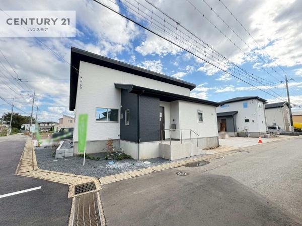 牛久市牛久町 1号棟 新築戸建(分譲済街並み写真)
