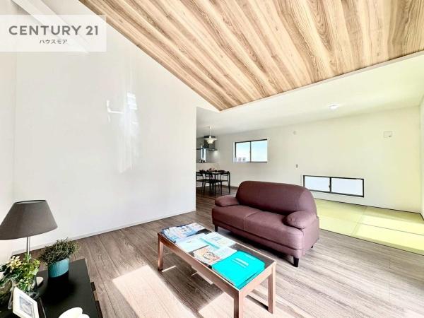 牛久市牛久町 1号棟 新築戸建(リビング)