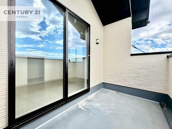 牛久市牛久町 5号棟 新築戸建(バルコニー)