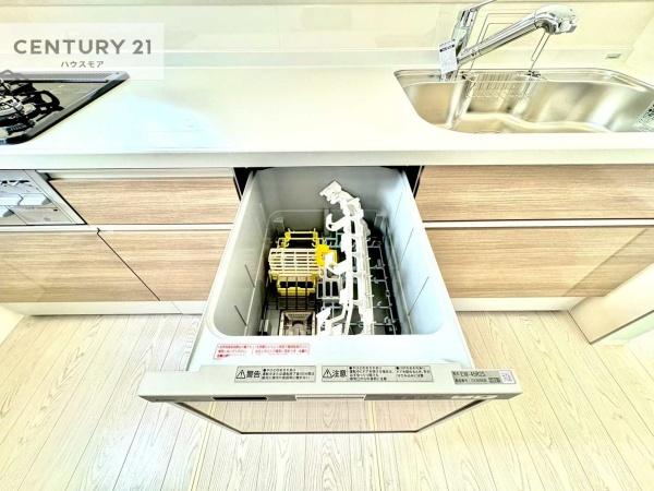 牛久市牛久町 5号棟 新築戸建(キッチン)