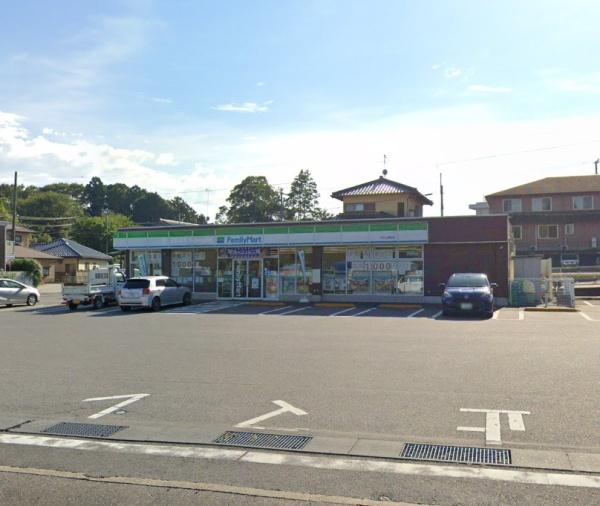 牛久市下根町　2号棟　新築戸建(ファミリーマート牛久上柏田店)