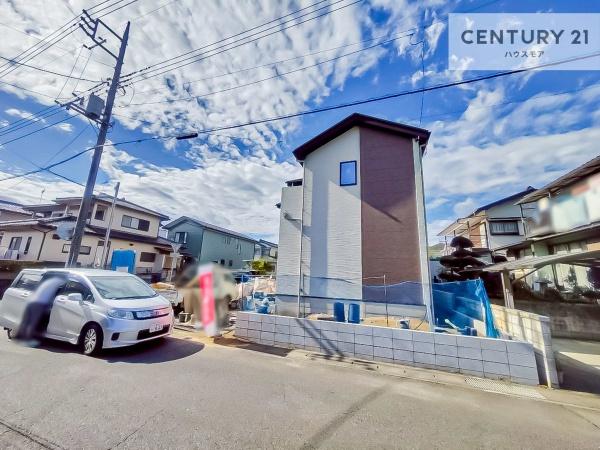 土浦市天川1丁目 新築戸建(前面道路含む現地写真)