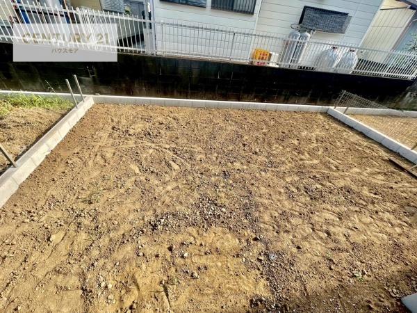 土浦市中高津2丁目　B号棟　新築戸建