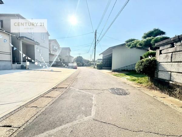 土浦市中高津2丁目　B号棟　新築戸建