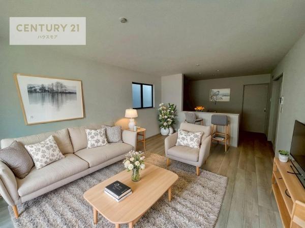 土浦市中高津2丁目　B号棟　新築戸建