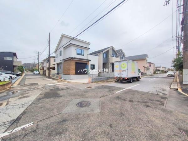 松戸市新松戸南1丁目　2号棟　新築戸建