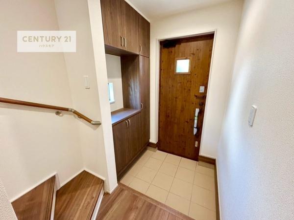 我孫子市並木6丁目 A号棟 新築戸建て(玄関)