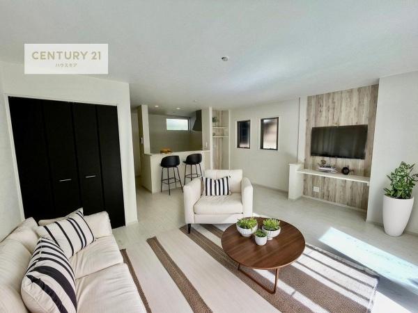 柏市西原1丁目 2号棟 新築戸建(リビング)