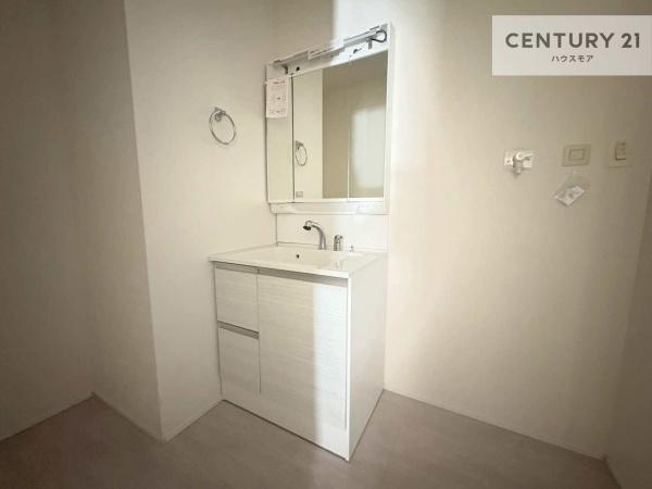 柏市酒井根2丁目 新築戸建て(洗面台・洗面所)