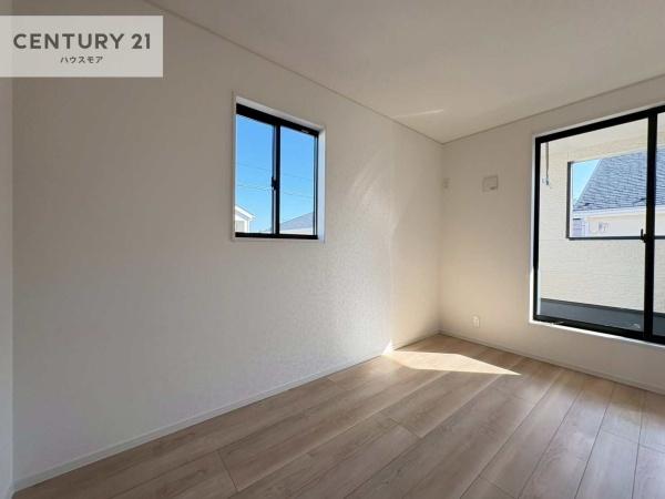 柏市東山2丁目　5号棟　新築戸建て