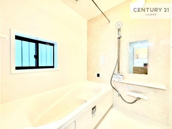 柏市高田 B号棟 新築戸建(バス)