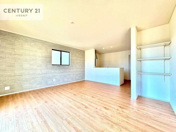 柏市高田 C号棟 新築戸建(リビング)