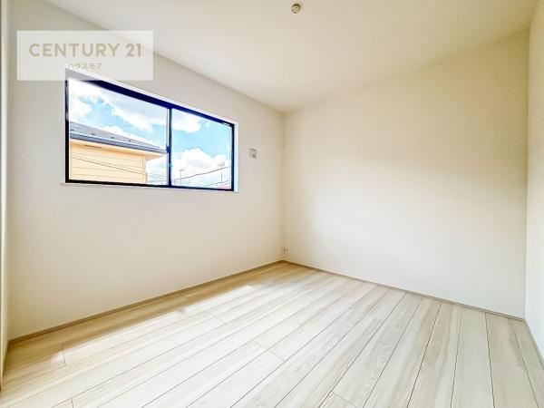 松戸市八ケ崎3丁目　2号棟　新築戸建