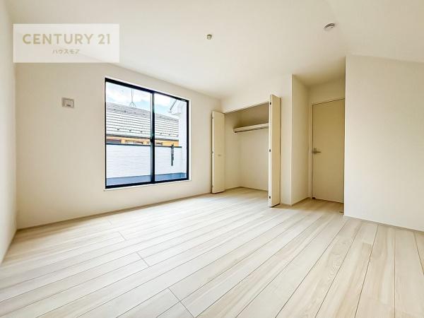 松戸市八ケ崎3丁目　2号棟　新築戸建