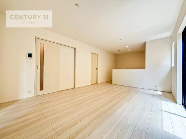 松戸市八ケ崎3丁目　2号棟　新築戸建