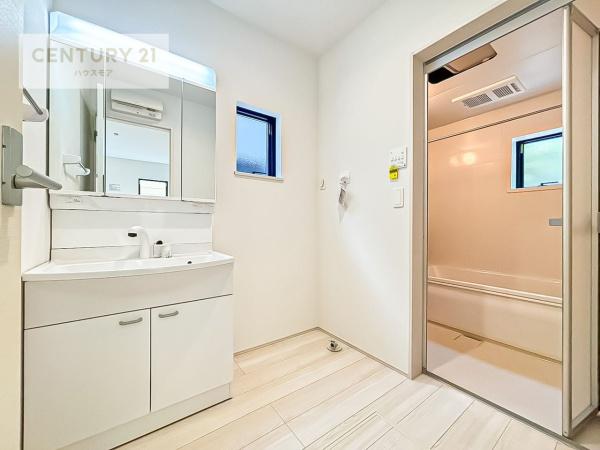 松戸市八ケ崎3丁目　2号棟　新築戸建