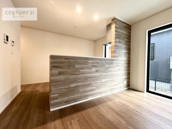 松戸市栄町8丁目　A号棟　新築戸建