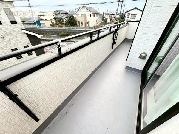 松戸市栄町8丁目 B号棟 新築戸建(バルコニー)