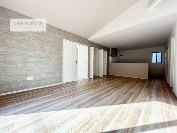 龍ケ崎市野原町 4号棟 新築戸建(リビング)