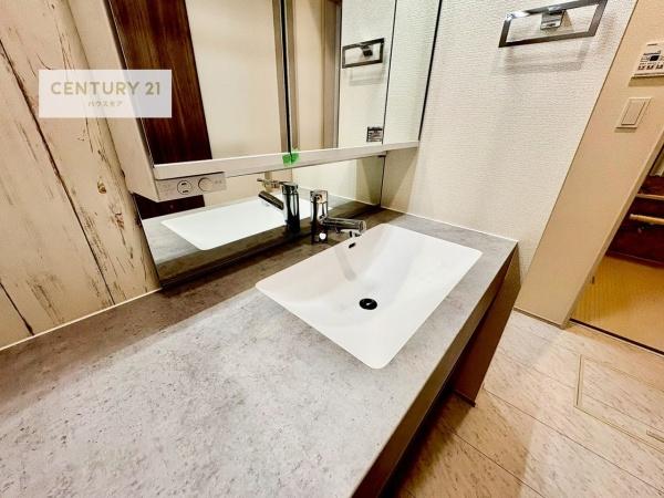 柏市加賀2丁目　新築戸建