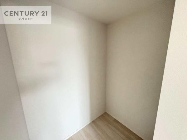 流山市西平井1丁目　2号棟　新築戸建