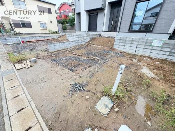 流山市西平井1丁目　2号棟　新築戸建