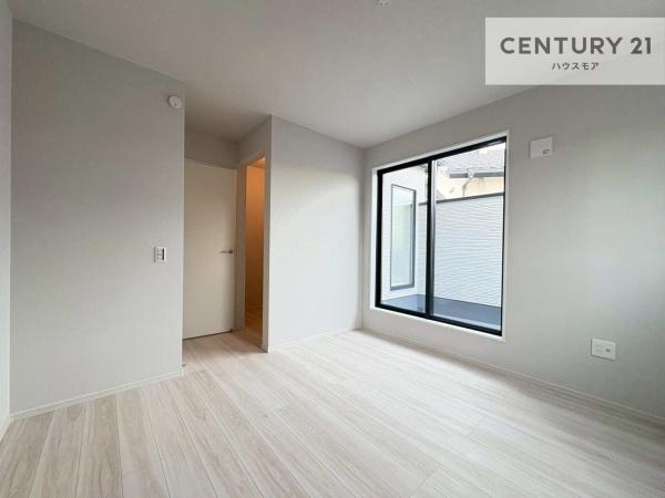 松戸市栗ケ沢　2号棟　新築戸建