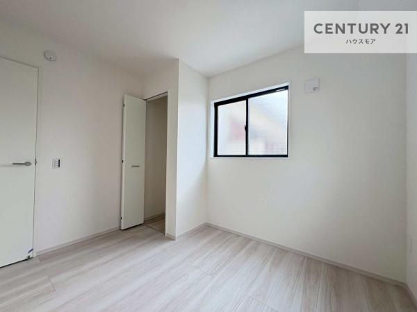 松戸市栗ケ沢　2号棟　新築戸建